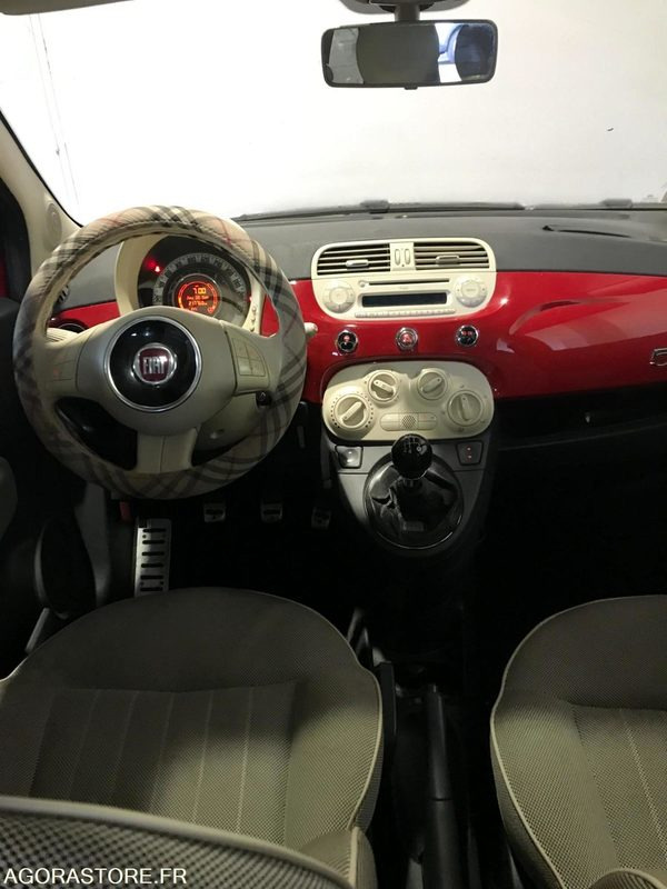 FIAT 500 1.3 JTD - 2008 - 217 355 KMS - Voiture: photos 4 FIAT 500 1.3 JTD - 2008 - 217 355 KMS - Voiture: photos 4