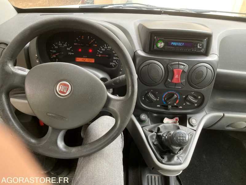 FIAT DOBLO CARGO - 2010 - 65 000 KM - Fourgonnette: photos 5 FIAT DOBLO CARGO - 2010 - 65 000 KM - Fourgonnette: photos 5