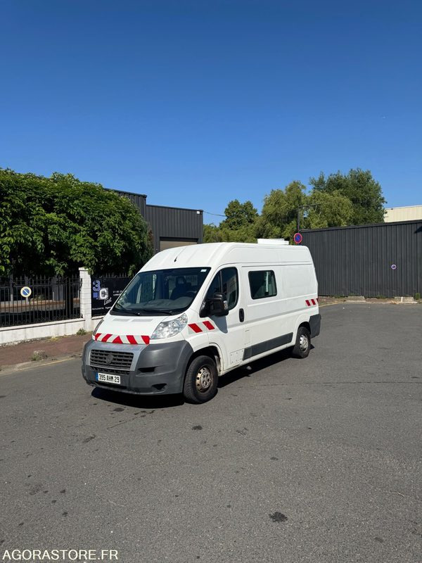 FIAT DUCATO 133 000 KM 7 PLACES - Fourgon utilitaire: photos 2 FIAT DUCATO 133 000 KM 7 PLACES - Fourgon utilitaire: photos 2