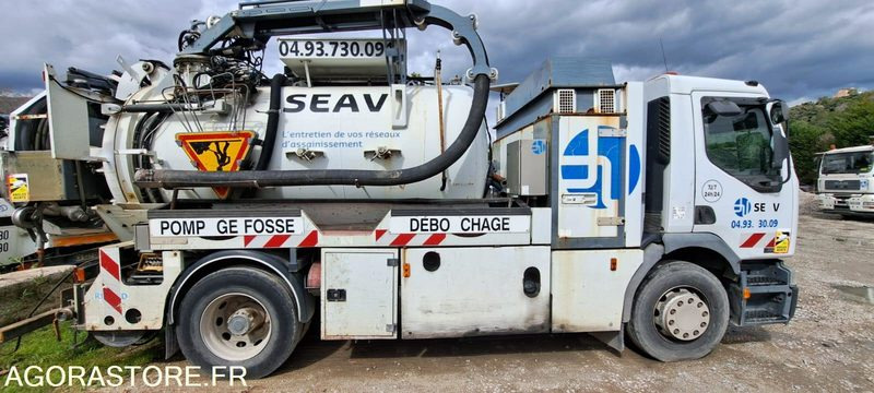 HYDROCUREUR RIVARD RENAULT 2006 CK577XS (VENTE UNIQUEMENT EXPORT) - Camion hydrocureur: photos 1 HYDROCUREUR RIVARD RENAULT 2006 CK577XS (VENTE UNIQUEMENT EXPORT) - Camion hydrocureur: photos 1