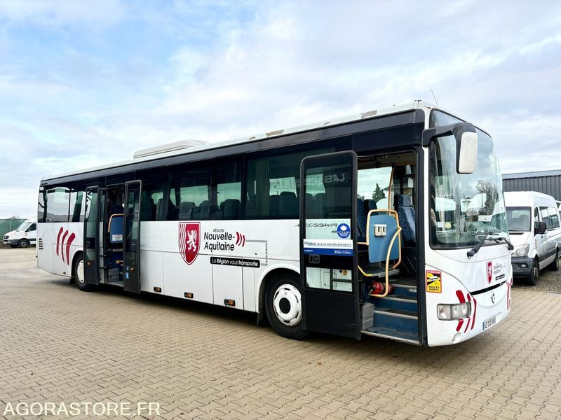 IRISBUS CROSSWAY 2010 - EEV - CLIM - Bus scolaire: photos 2 IRISBUS CROSSWAY 2010 - EEV - CLIM - Bus scolaire: photos 2