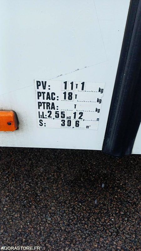 IRISBUS - RECREO - 2007 / 400780 KM - GE971ZS (7598) - Bus scolaire: photos 4 IRISBUS - RECREO - 2007 / 400780 KM - GE971ZS (7598) - Bus scolaire: photos 4