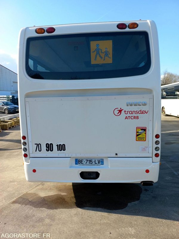 IRISBUS - RECREO - 2010 / 324000 KM - BE715LV (11645) - Bus scolaire: photos 2 IRISBUS - RECREO - 2010 / 324000 KM - BE715LV (11645) - Bus scolaire: photos 2