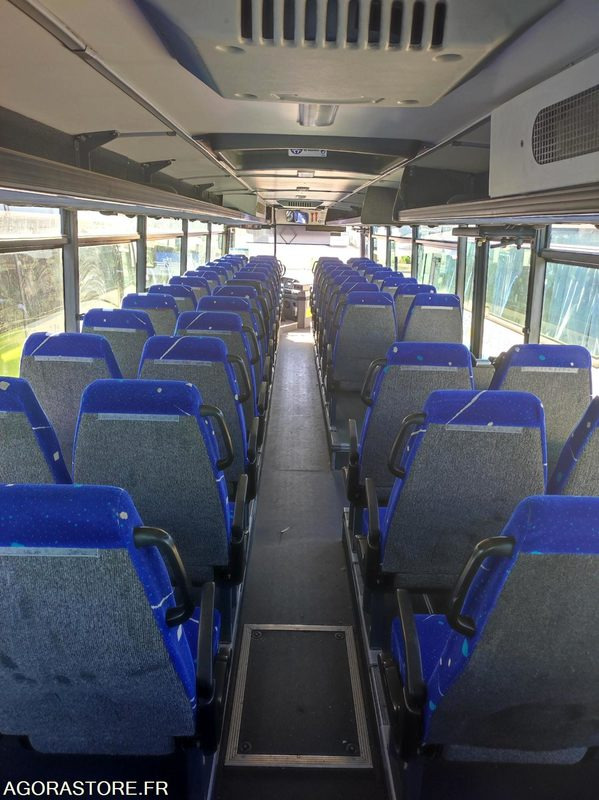 IVECO BUS AXER 12.80m N°073226 - Bus scolaire: photos 2 IVECO BUS AXER 12.80m N°073226 - Bus scolaire: photos 2