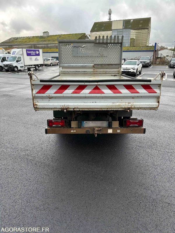 IVECO DAILY CHASSIS CABINE- 2019- 134920KM - Utilitaire benne: photos 5 IVECO DAILY CHASSIS CABINE- 2019- 134920KM - Utilitaire benne: photos 5