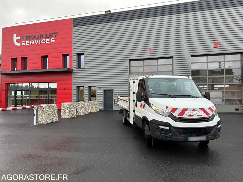 IVECO DAILY CHASSIS CABINE- 2019- 134920KM - Utilitaire benne: photos 2 IVECO DAILY CHASSIS CABINE- 2019- 134920KM - Utilitaire benne: photos 2