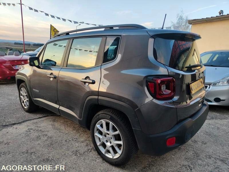 JEEP RENEGADE - SUV: photos 3 JEEP RENEGADE - SUV: photos 3