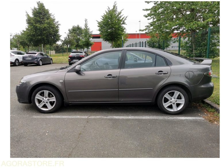 MAZDA 6 HATCHBACK - 93 386 KM - 2007 - Voiture: photos 2 MAZDA 6 HATCHBACK - 93 386 KM - 2007 - Voiture: photos 2