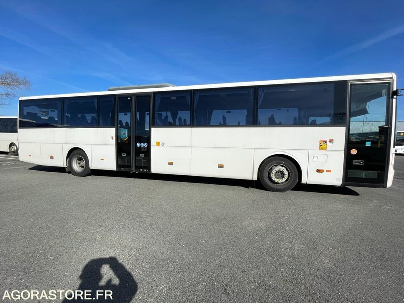 MERCEDES INTOURO M12,98m N°083103 - Minibus, Transport de personnes: photos 3 MERCEDES INTOURO M12,98m N°083103 - Minibus, Transport de personnes: photos 3