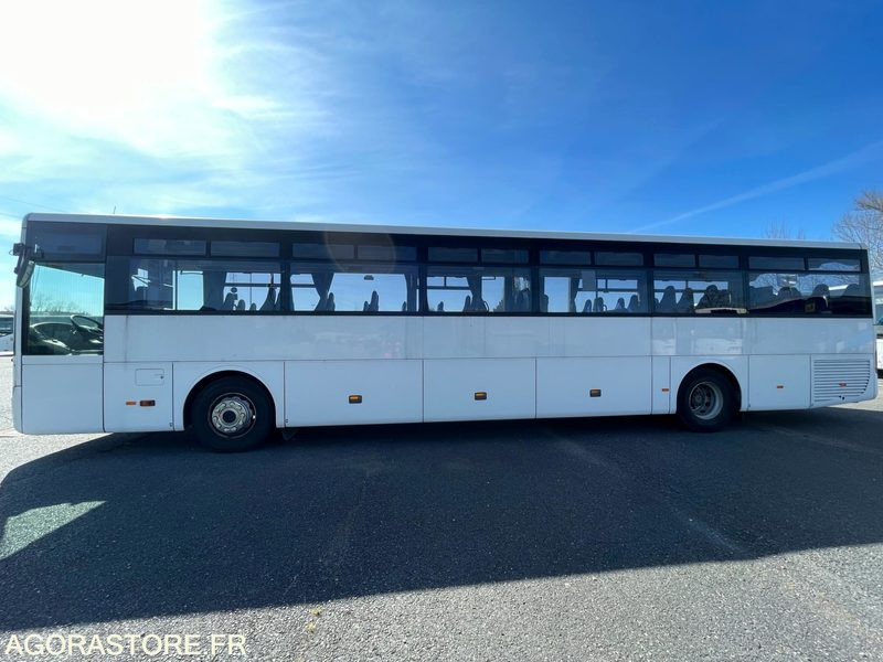 MERCEDES INTOURO M12,98m N°083329 - Minibus, Transport de personnes: photos 3 MERCEDES INTOURO M12,98m N°083329 - Minibus, Transport de personnes: photos 3