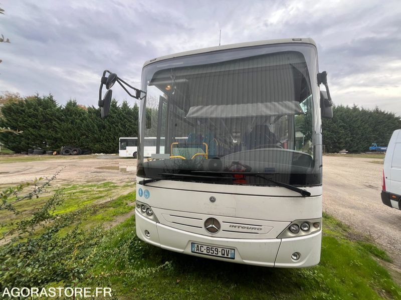 MERCEDES INTOURO N°093338 - Bus scolaire: photos 2 MERCEDES INTOURO N°093338 - Bus scolaire: photos 2