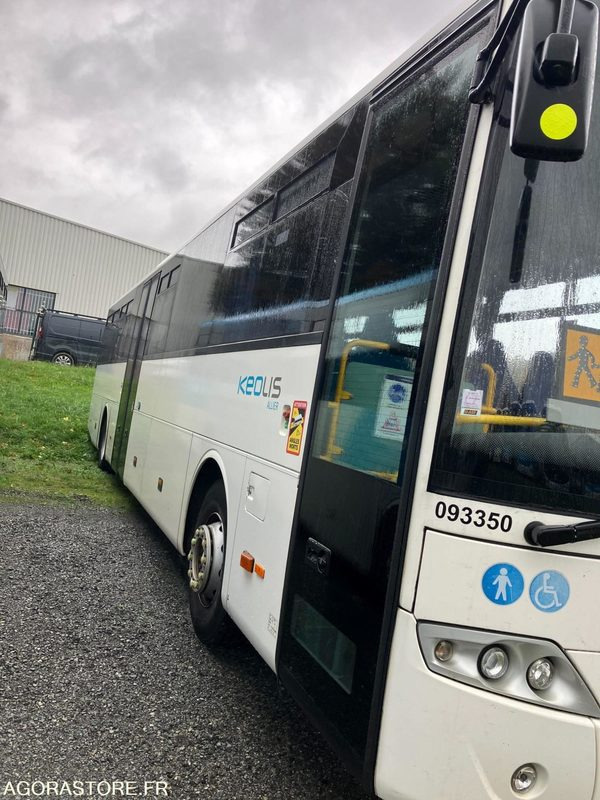 MERCEDES INTOURO N°093350 - Bus scolaire: photos 2 MERCEDES INTOURO N°093350 - Bus scolaire: photos 2