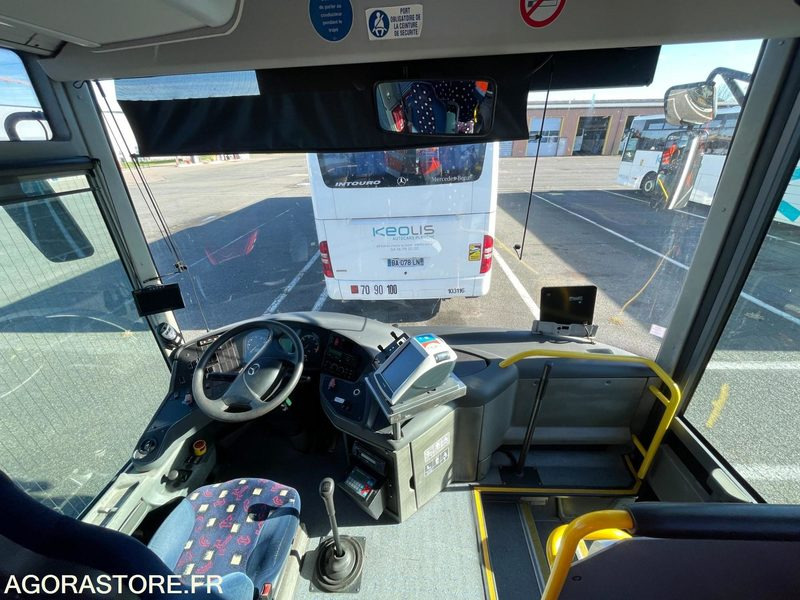 MERCEDES INTOURO N°095033 - Bus scolaire: photos 5 MERCEDES INTOURO N°095033 - Bus scolaire: photos 5