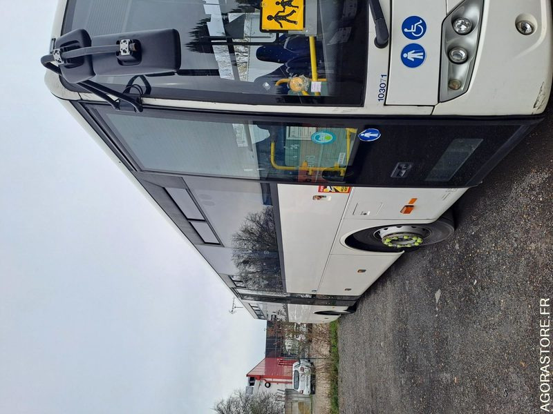 MERCEDES INTOURO N°103071 - Bus scolaire: photos 2 MERCEDES INTOURO N°103071 - Bus scolaire: photos 2