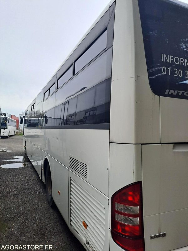 MERCEDES INTOURO N°111043 - Bus scolaire: photos 5 MERCEDES INTOURO N°111043 - Bus scolaire: photos 5