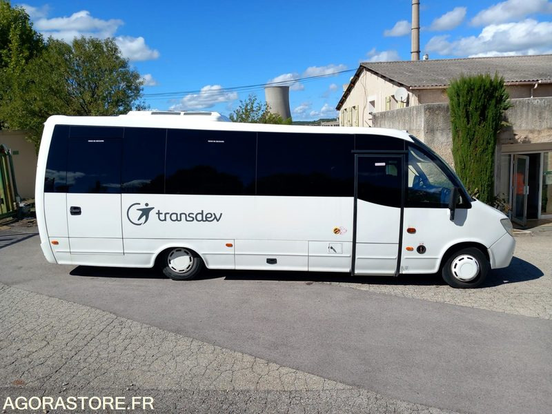 MIDICARS INDCAR WING VARIO 22129 MEC 2012 KM 155000 CM-333-PF - Minibus, Transport de personnes: photos 3 MIDICARS INDCAR WING VARIO 22129 MEC 2012 KM 155000 CM-333-PF - Minibus, Transport de personnes: photos 3
