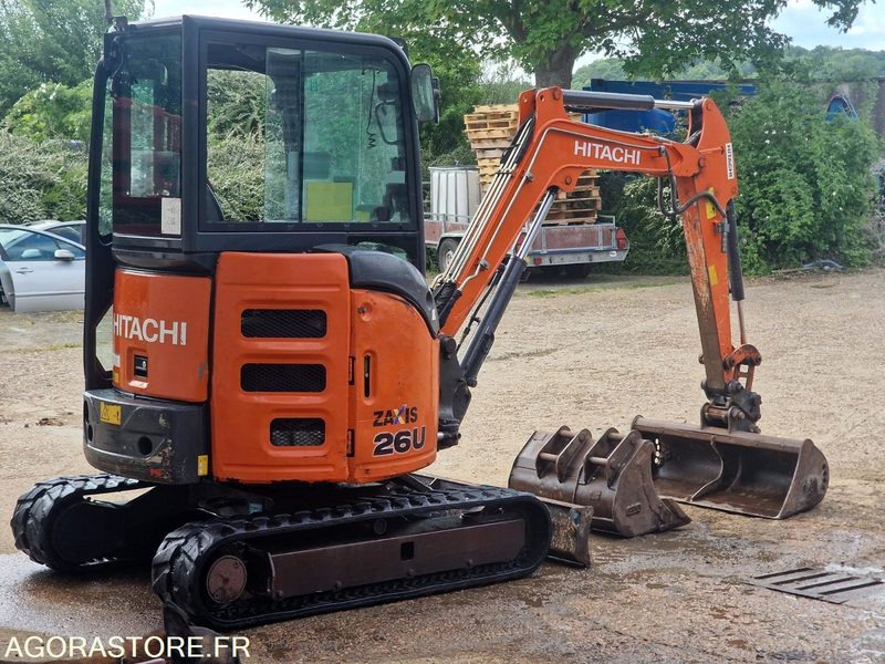 MINI PELLE HYDRAULIQUE HITACHI ZX26U-5A 2020 - 3 400heures - TRES BON ETAT - Mini pelle: photos 1 MINI PELLE HYDRAULIQUE HITACHI ZX26U-5A 2020 - 3 400heures - TRES BON ETAT - Mini pelle: photos 1
