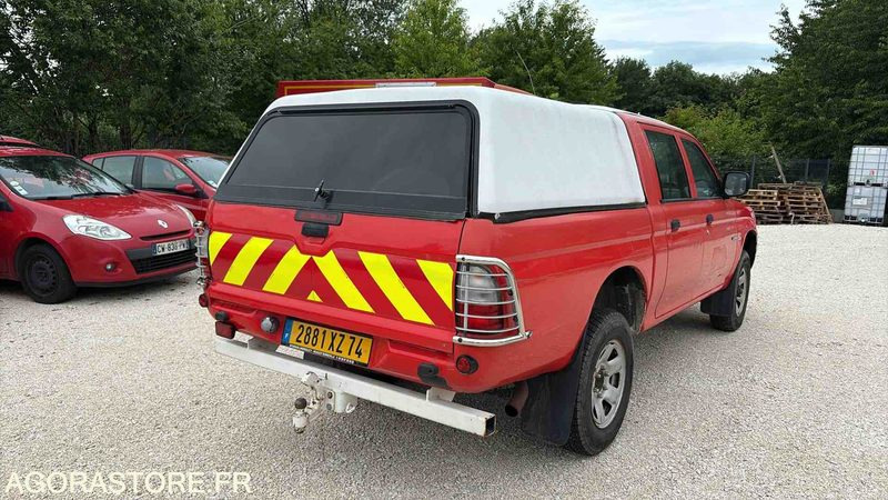 MITSUBISHI L200 - 109 427 Kms - 2004- 2881 XZ 74 - Voiture: photos 5 MITSUBISHI L200 - 109 427 Kms - 2004- 2881 XZ 74 - Voiture: photos 5