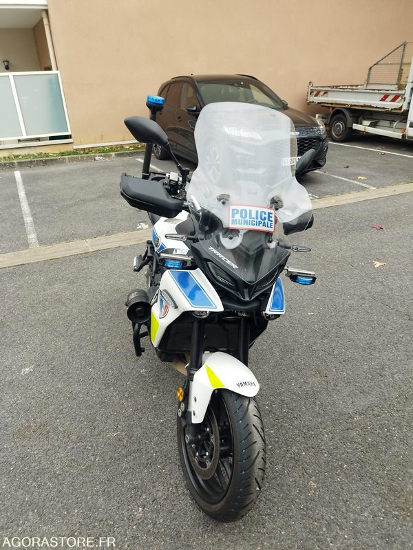 MOTO YAMAHA POLICE MUNICIPALE - Motocyclette: photos 3 MOTO YAMAHA POLICE MUNICIPALE - Motocyclette: photos 3