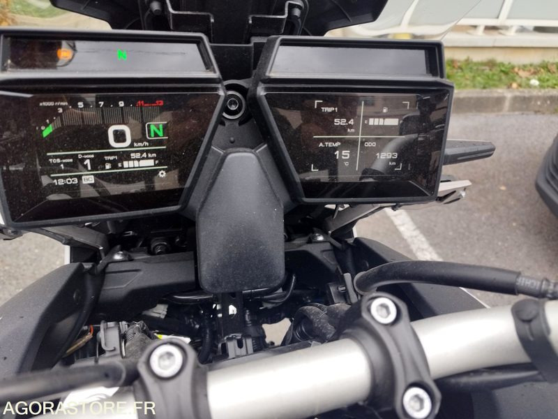 MOTO YAMAHA POLICE MUNICIPALE - Motocyclette: photos 2 MOTO YAMAHA POLICE MUNICIPALE - Motocyclette: photos 2