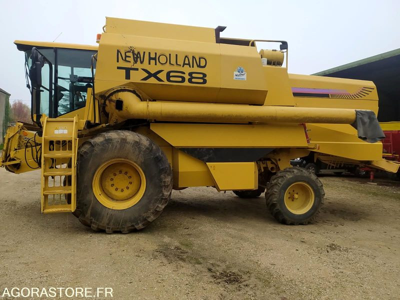 MOISSONNEUSE BATTEUSE NEW HOLLAND - 1997 - MOTEUR 4140H ET BATTEUR 5260H - Machine agricole: photos 2 MOISSONNEUSE BATTEUSE NEW HOLLAND - 1997 - MOTEUR 4140H ET BATTEUR 5260H - Machine agricole: photos 2