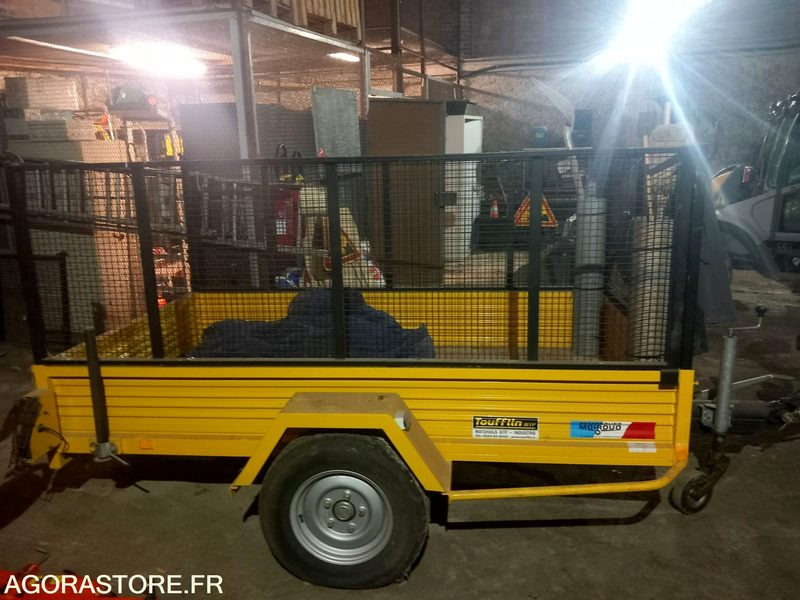 REMORQUE TR 1500 - Machine agricole: photos 2 REMORQUE TR 1500 - Machine agricole: photos 2