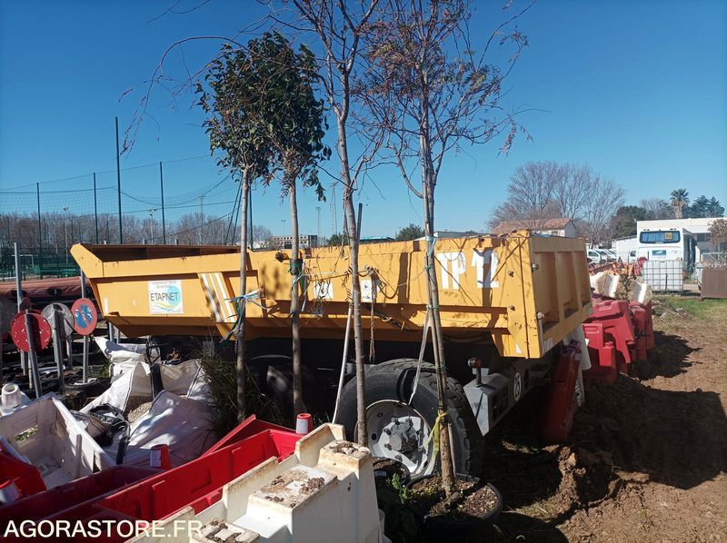 Remorque TP12 Lambert - Machine agricole: photos 4 Remorque TP12 Lambert - Machine agricole: photos 4