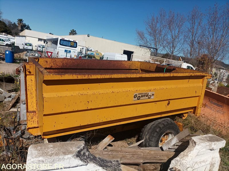 Remorque multi-caisson à bras Guima Gourdon - Machine agricole: photos 4 Remorque multi-caisson à bras Guima Gourdon - Machine agricole: photos 4