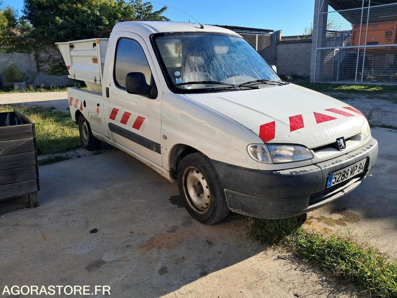 PEUGEOT PARTNER BENNE - Fourgonnette: photos 2 PEUGEOT PARTNER BENNE - Fourgonnette: photos 2