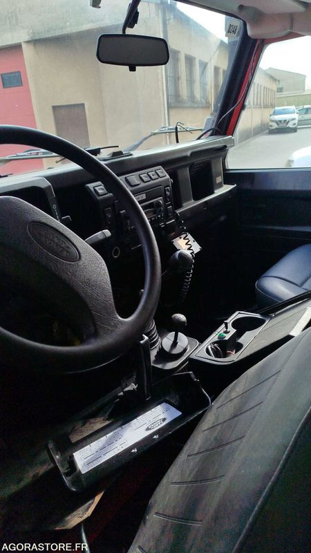 PICK-UP Land rover Defender - 2004 - 9266QL11 - Pick-up: photos 5 PICK-UP Land rover Defender - 2004 - 9266QL11 - Pick-up: photos 5