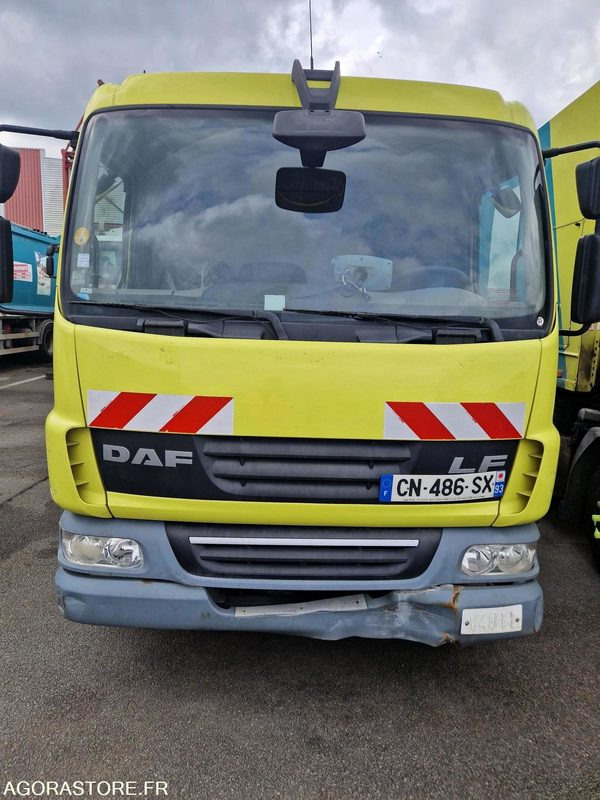 PORTEUR BOM 12T DAF FAUN - 2012 - 257 530 KM - Benne à ordures ménagères: photos 1 PORTEUR BOM 12T DAF FAUN - 2012 - 257 530 KM - Benne à ordures ménagères: photos 1