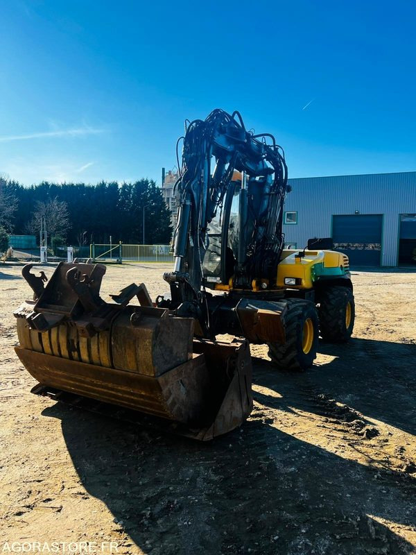 Pelle Pelle Mecalac 12MXT - 2004 - 4523 HEURES: photos 9