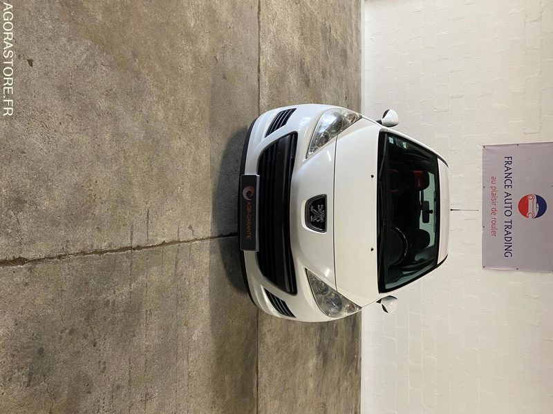 Peugeot 207 AFFAIRE 1.4 HDI 70 CV DERIV VP 233 220km 2010 - Voiture: photos 3 Peugeot 207 AFFAIRE 1.4 HDI 70 CV DERIV VP 233 220km 2010 - Voiture: photos 3