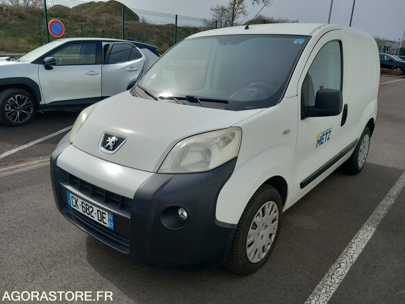 Peugeot Bipper 1.3 HDi FAP 75 cv - 113 000 km - MOTEUR HS - CK-682-DE - Fourgonnette: photos 1 Peugeot Bipper 1.3 HDi FAP 75 cv - 113 000 km - MOTEUR HS - CK-682-DE - Fourgonnette: photos 1