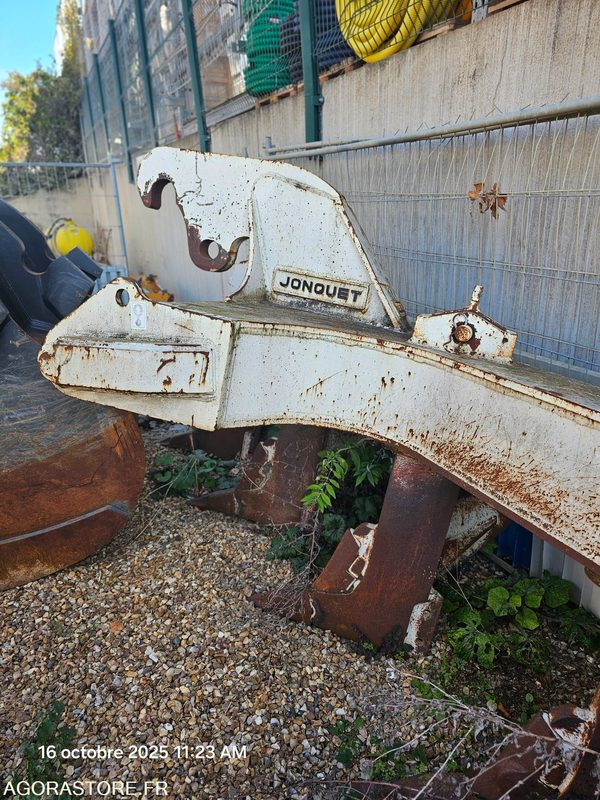 Charue pour Bull 40t Caterpillar D7E - Pièces de rechange pour Engins de chantier: photos 4 Charue pour Bull 40t Caterpillar D7E - Pièces de rechange pour Engins de chantier: photos 4