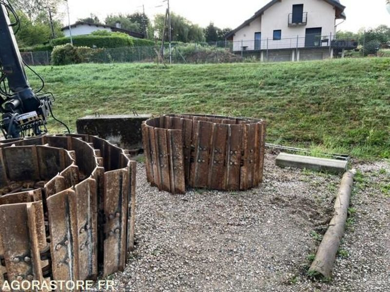 PAIRE DE CHENILLES CATERPILLAR D6N - Pièces de rechange pour Engins de chantier: photos 2 PAIRE DE CHENILLES CATERPILLAR D6N - Pièces de rechange pour Engins de chantier: photos 2