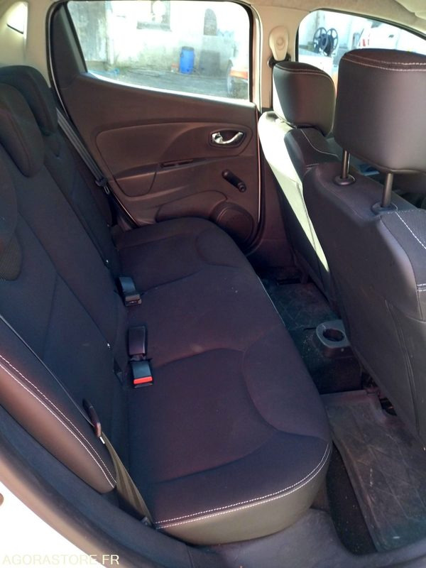 Voiture RENAULT CLIO DE 2013 AVEC 258818 KM: photos 6 Voiture RENAULT CLIO DE 2013 AVEC 258818 KM: photos 6