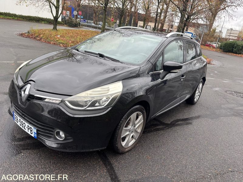 RENAULT- Clio Estate IV - Boite Automatique - année 2016 - 128000 kms - Essence - Voiture break: photos 5 RENAULT- Clio Estate IV - Boite Automatique - année 2016 - 128000 kms - Essence - Voiture break: photos 5