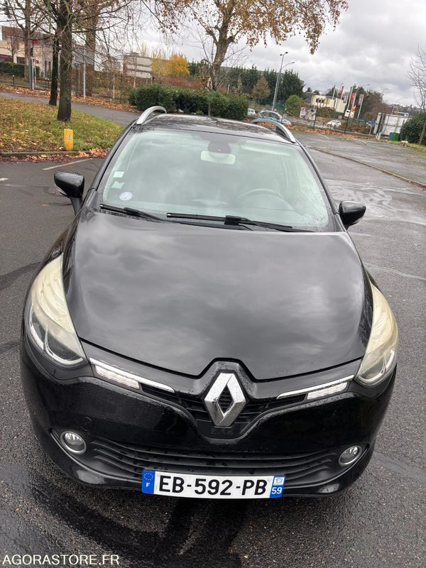 RENAULT- Clio Estate IV - Boite Automatique - année 2016 - 128000 kms - Essence - Voiture break: photos 3 RENAULT- Clio Estate IV - Boite Automatique - année 2016 - 128000 kms - Essence - Voiture break: photos 3