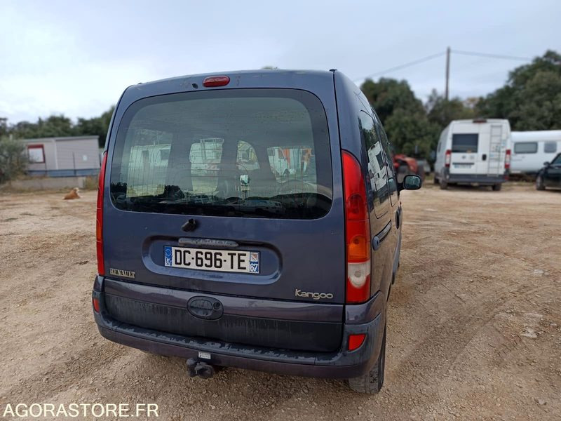 RENAULT KANGOO 1.5 DCI - 2003 - 227000KMS - Voiture: photos 3 RENAULT KANGOO 1.5 DCI - 2003 - 227000KMS - Voiture: photos 3
