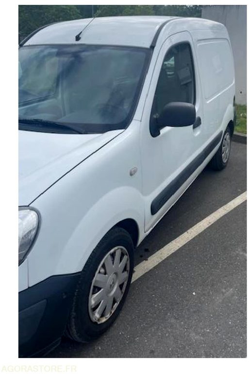 RENAULT KANGOO 1 PHASE 2 - Fourgon utilitaire: photos 4 RENAULT KANGOO 1 PHASE 2 - Fourgon utilitaire: photos 4