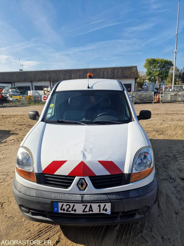 RENAULT KANGOO - LOT N°1 - Fourgonnette: photos 2 RENAULT KANGOO - LOT N°1 - Fourgonnette: photos 2