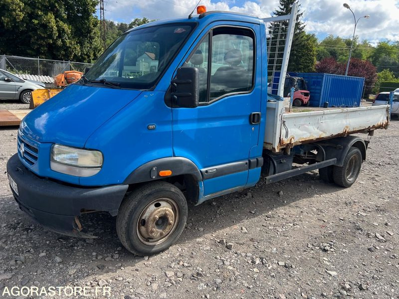 RENAULT MASCOTT BENNE 3.5T - 2001 - 160 000 KM - Utilitaire benne: photos 1 RENAULT MASCOTT BENNE 3.5T - 2001 - 160 000 KM - Utilitaire benne: photos 1