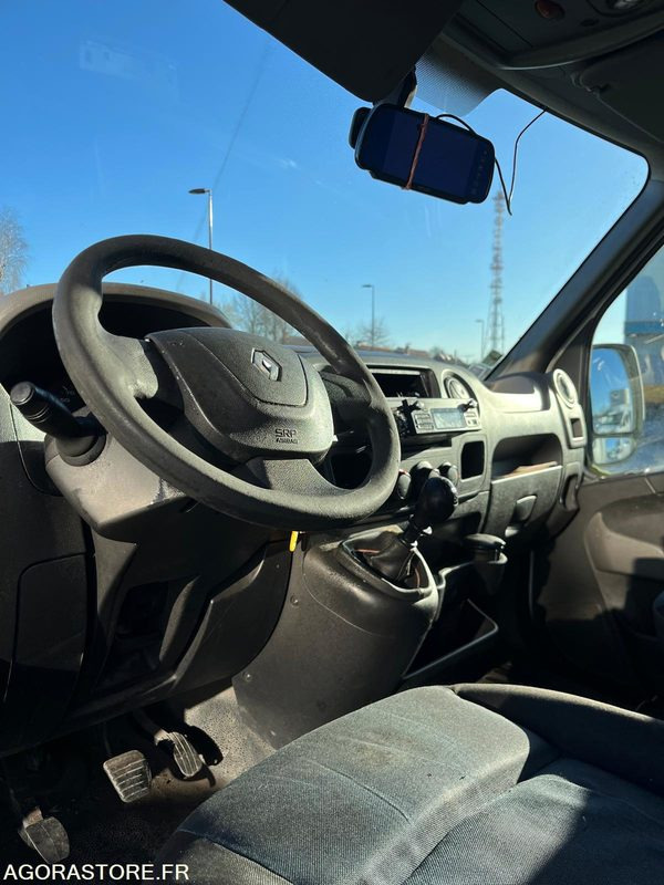 RENAULT - MASTER - 2012 - 364000 kms - Non roulant - Fourgon utilitaire: photos 5 RENAULT - MASTER - 2012 - 364000 kms - Non roulant - Fourgon utilitaire: photos 5