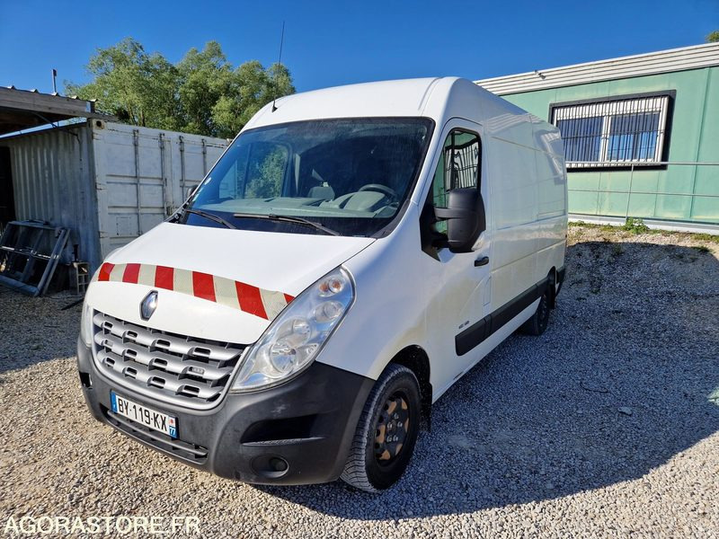 RENAULT MASTER- BY119KX - 2011 / 342 014 KM - Fourgon utilitaire: photos 1 RENAULT MASTER- BY119KX - 2011 / 342 014 KM - Fourgon utilitaire: photos 1