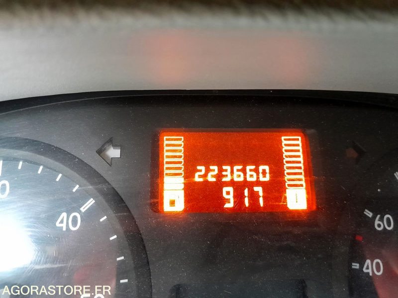 RENAULT MASTER FW 505 JD, 223 660kms? ANNEE 2006 - Utilitaire benne: photos 3 RENAULT MASTER FW 505 JD, 223 660kms? ANNEE 2006 - Utilitaire benne: photos 3