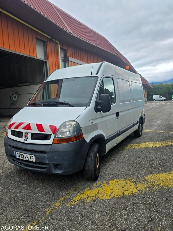RENAULT MASTER - Fourgon utilitaire: photos 3 RENAULT MASTER - Fourgon utilitaire: photos 3