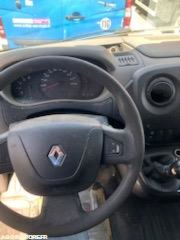 RENAULT MASTER / non roulant / 550 000Km - 2016 - Fourgon utilitaire: photos 2 RENAULT MASTER / non roulant / 550 000Km - 2016 - Fourgon utilitaire: photos 2