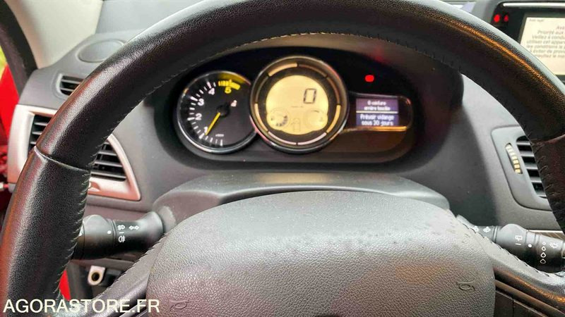 Voiture RENAULT MEGANE 309707kms - 2013: photos 12