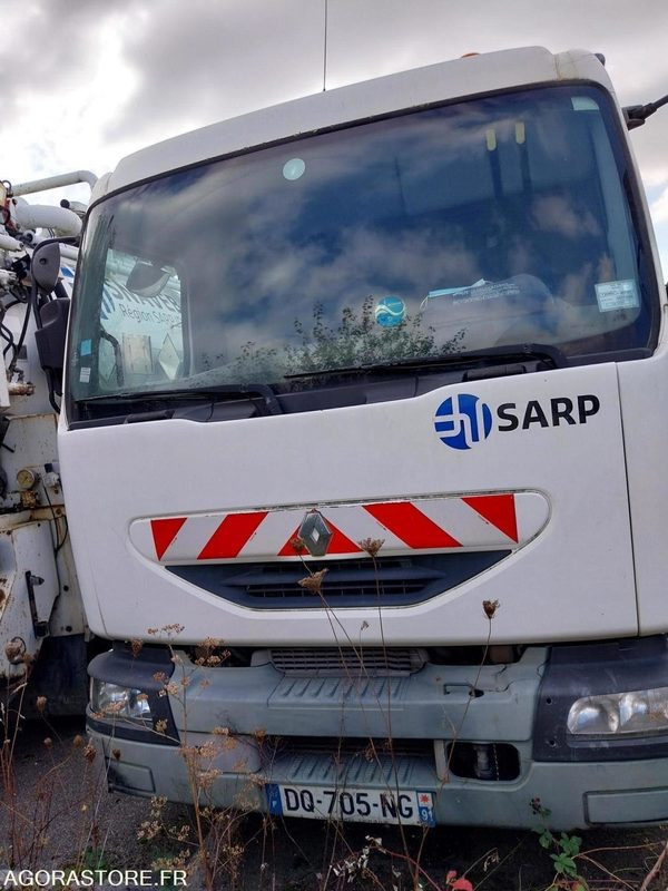 RENAULT Midlum 13T 220CV HUWER 2005 (280 000Km) ROULANT EXPORT UNIQUEMENT - Camion hydrocureur: photos 1 RENAULT Midlum 13T 220CV HUWER 2005 (280 000Km) ROULANT EXPORT UNIQUEMENT - Camion hydrocureur: photos 1